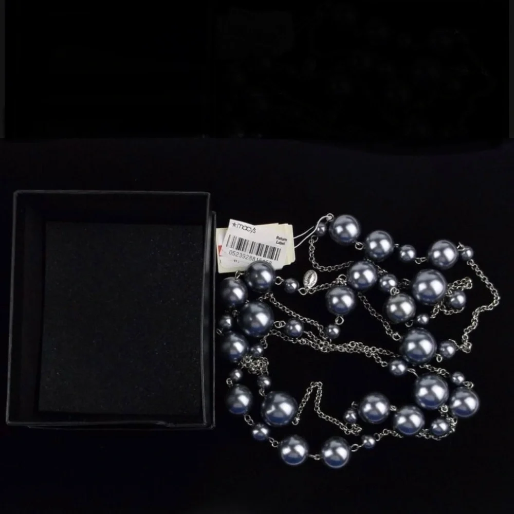 NWT Boxed Ali Khan Big‎ Faux Pearl Necklace 56